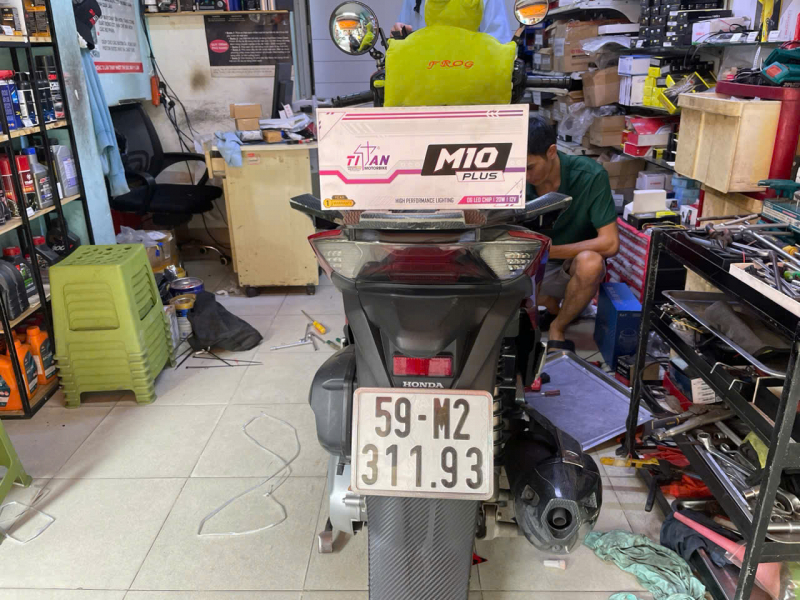 Độ đèn nâng cấp ánh sáng NÂNG CẤP ÁNH SÁNG M10 PLUS CHO Xe sh 2019